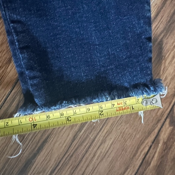 GOOD AMERICAN DARK WASH SUPER SKINNY JEANS SIZE 2 27” INSEAM - Picture 8 of 10